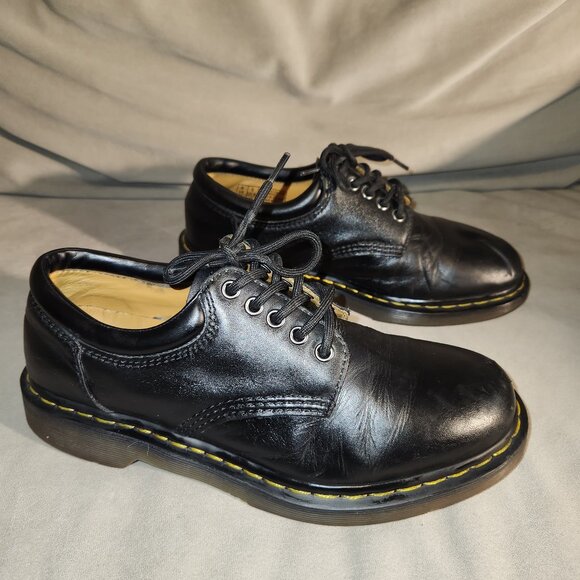 Dr. Martens unisex shoes, Men's 9, Women's 10 - Picture 1 of 8